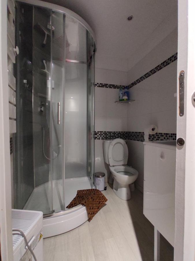 Agreable T2 Au Centre De Luchon Daire Bagnères-de-Luchon Dış mekan fotoğraf